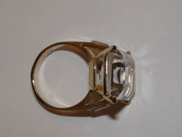 Massive 14 kt Gold Vermeil Sterling Silver Emerald Cut Rock Crystal Quartz Cocktail Ring Massive 14 kt Gold Vermeil Sterling Silver Emerald Cut Rock Crystal Quartz Cocktail Ring
