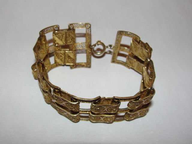 Classic Filigree Watch Band Bracelet 14 kt Gold Vermeil over Sterling Silver Classic Filigree Watch Band Bracelet 14 kt Gold Vermeil over Sterling Silver
