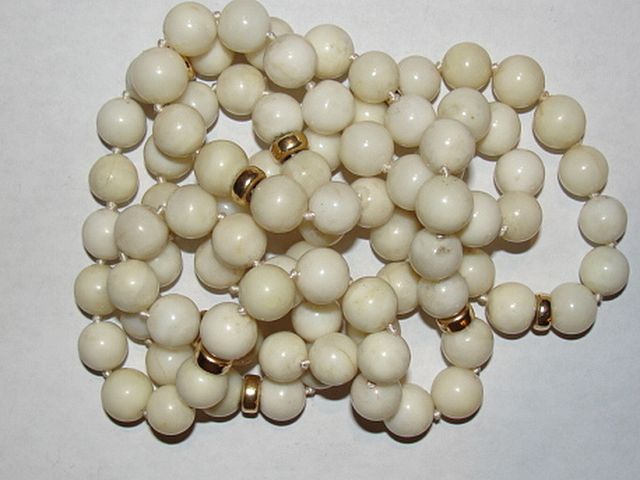 Angelskin Coral Flapper Necklace Opera Style 1940's with 14 kt Gold Beads Angelskin Coral Flapper Necklace Opera Style 1940's with 14 kt Gold Beads
