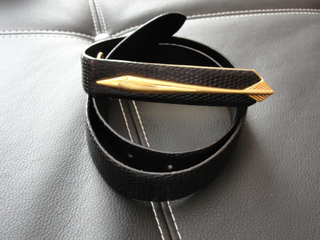 18 kt Gold Plated Gucci Fish Belt 18 kt Gold Plated Gucci Fish Belt