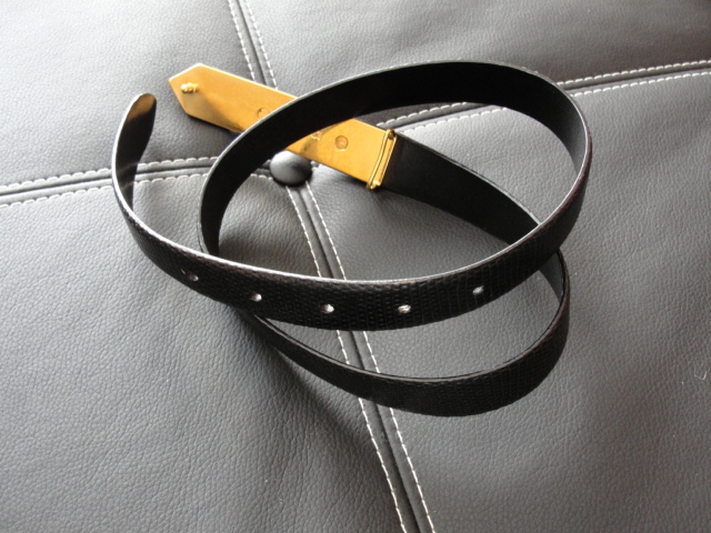 18 kt Gold Plated Gucci Fish Belt 18 kt Gold Plated Gucci Fish Belt