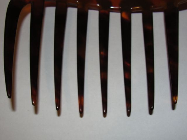 Medium Victorian Tortoise Shell Hair Comb Medium Victorian Tortoise Shell Hair Comb