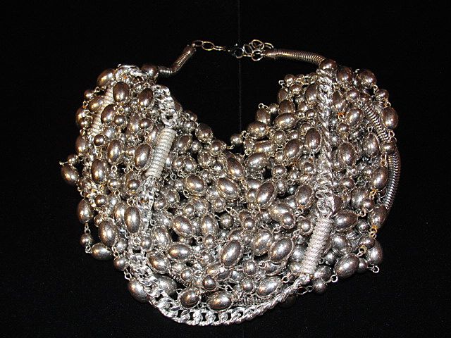 Metaliferious Silvertone Necklace Metaliferious Silvertone Necklace