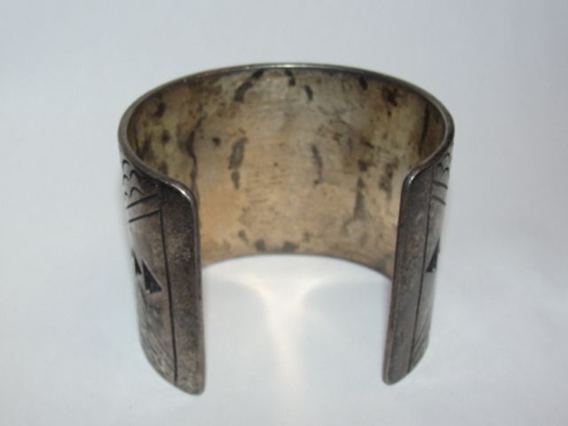 Sterling Silver Etched Massive Mexican Cuff Bracelet Unisex Sterling Silver Etched Massive Mexican Cuff Bracelet Unisex