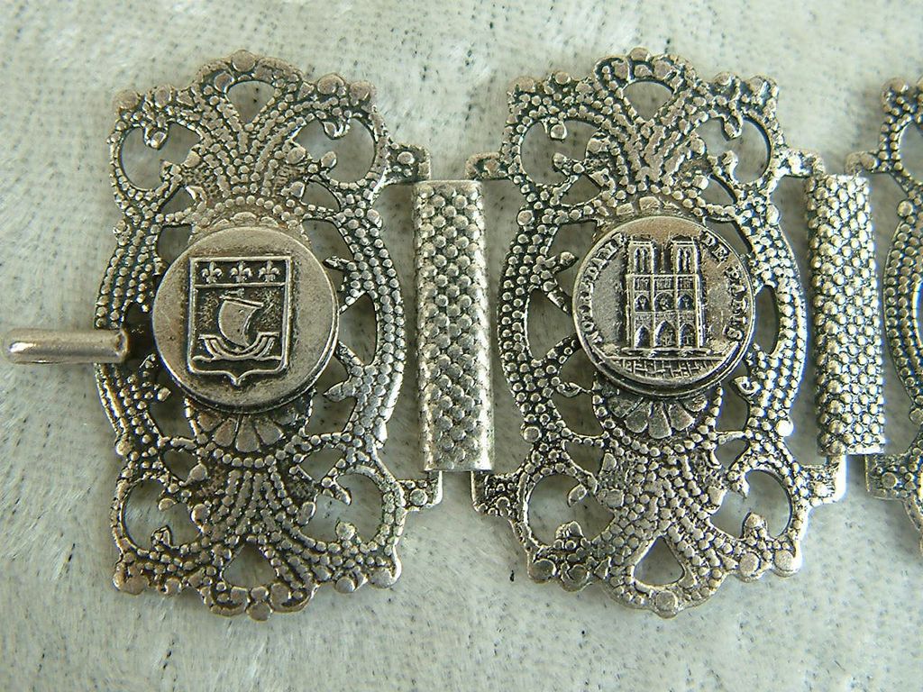 Vintage Paris France Grand Tour Souvenir Bracelet Vintage Paris France Grand Tour Souvenir Bracelet