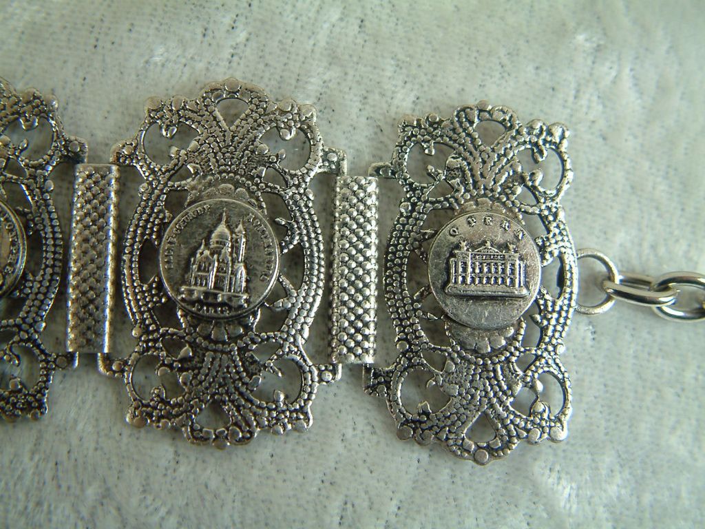 Vintage Paris France Grand Tour Souvenir Bracelet Vintage Paris France Grand Tour Souvenir Bracelet