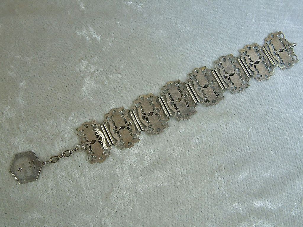 Vintage Paris France Grand Tour Souvenir Bracelet Vintage Paris France Grand Tour Souvenir Bracelet