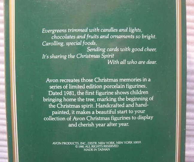 AVON Christmas Memories First Edition Figurine - 1981 AVON Christmas Memories First Edition Figurine - 1981