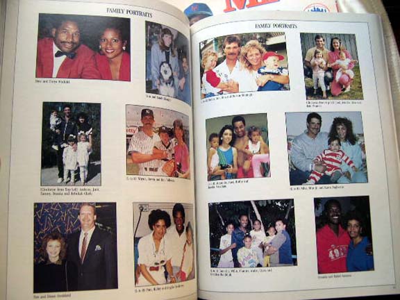 1988 New York Yankees Official Yearbook - 39th Edition 1988 New York Yankees Official Yearbook - 39th Edition