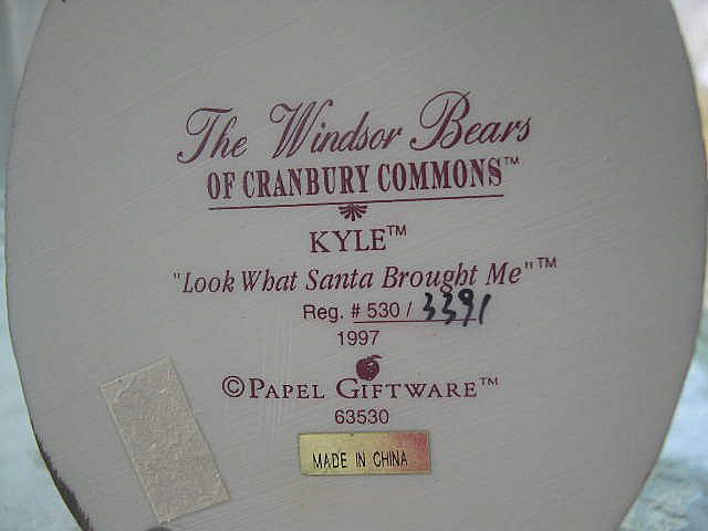 Papel "Kyle Bear" Windsor Bears Cranberry Commons Papel "Kyle Bear" Windsor Bears Cranberry Commons