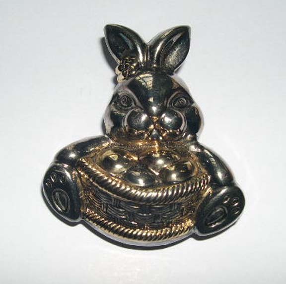 Bunny Rabbit and Easter Basket Pin and Slide Bunny Rabbit and Easter Basket Pin and Slide