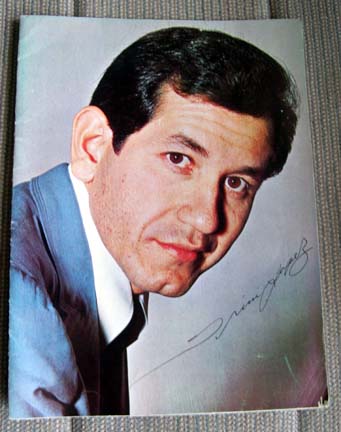 Singer Trini Lopez Autographed Program - 1964 Singer Trini Lopez Autographed Program - 1964