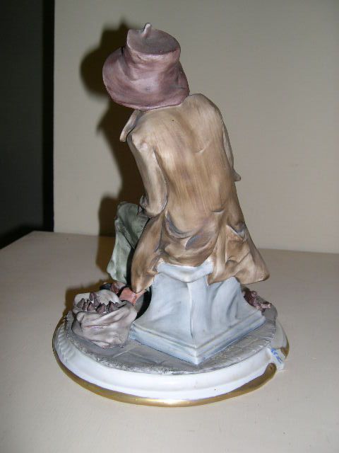 Limited Edition Capodimonte Old Man Figurine Signed by Nico Venzo Limited Edition Capodimonte Old Man Figurine Signed by Nico Venzo
