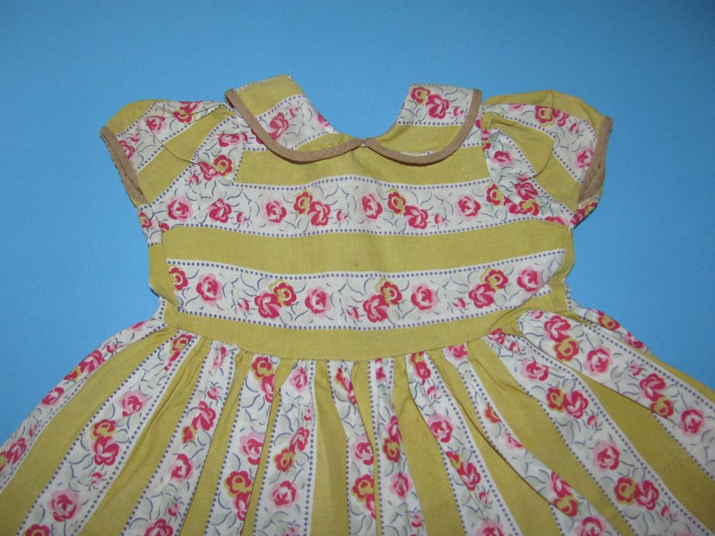 1950's Flower Print Doll Dress - For Hard Plastic Dolls 1950's Flower Print Doll Dress - For Hard Plastic Dolls