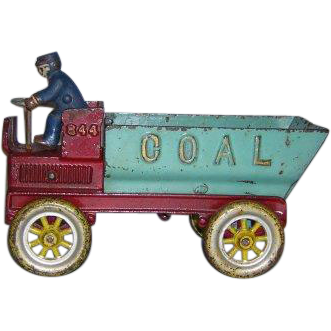 8.5" Kenton Working Cast Iron Toy Coal Dump Truck 8.5" Kenton Working Cast Iron Toy Coal Dump Truck