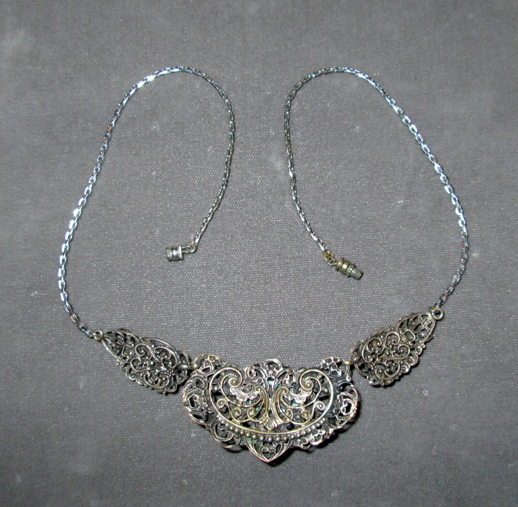 White Brass Costume Necklace with Green Stones White Brass Costume Necklace with Green Stones