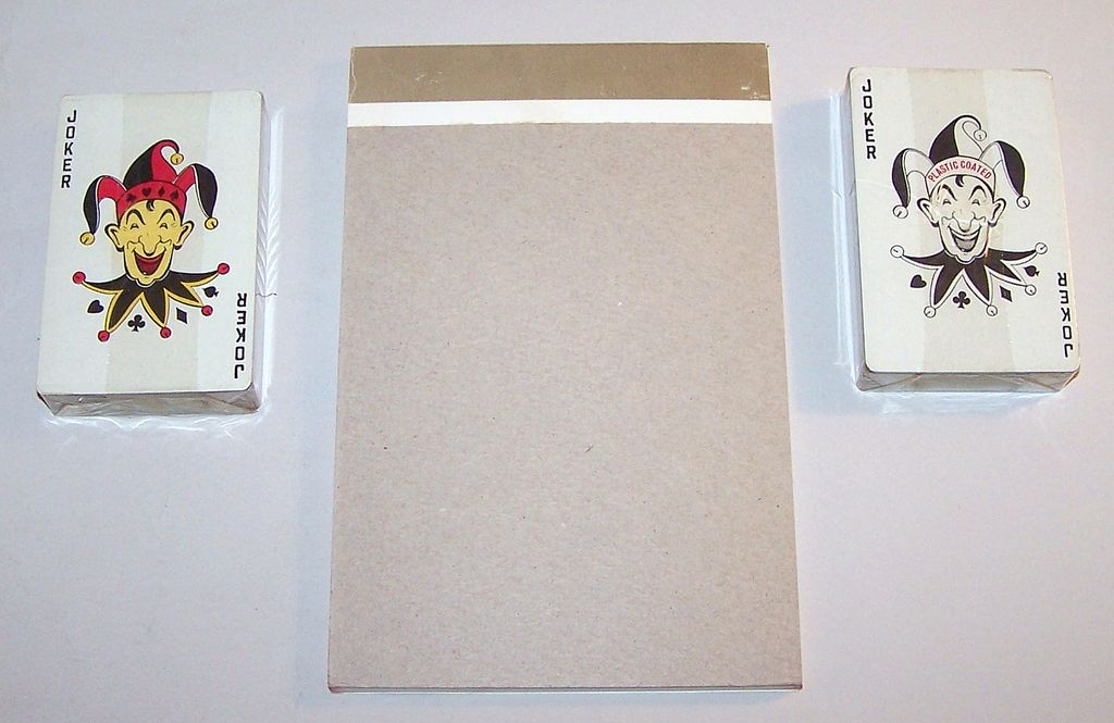 Arrco "European Wine/Beer Label" Bridge Set Arrco "European Wine/Beer Label" Bridge Set