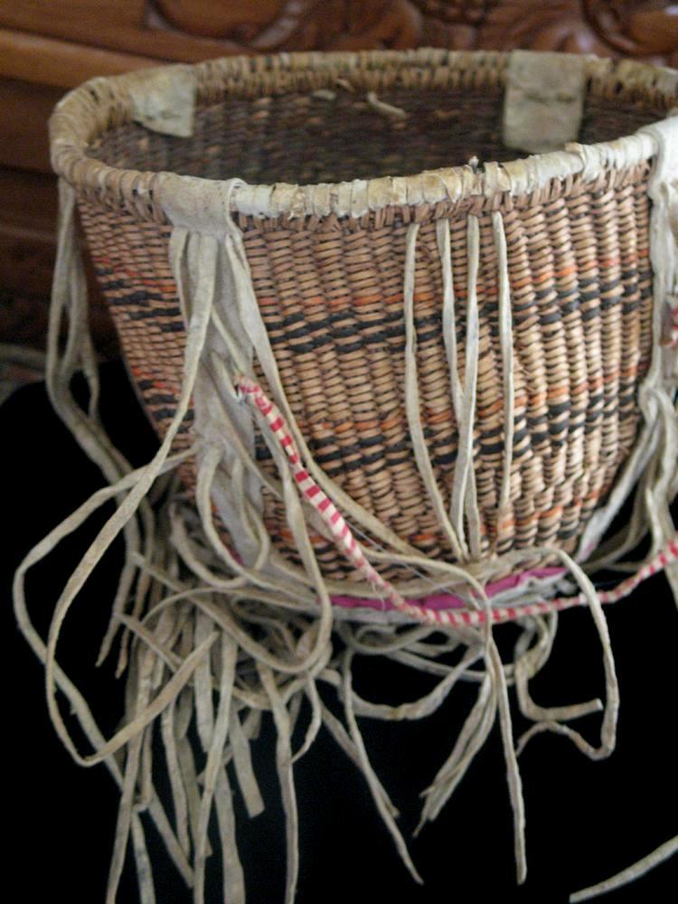 Western Apache Burden Basket (White Mountain) Circa 1920 Western Apache Burden Basket (White Mountain) Circa 1920