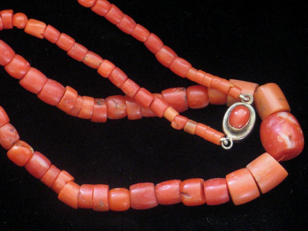 Antique Coral Trade Bead Necklace With Coral Clasp Antique Coral Trade Bead Necklace With Coral Clasp