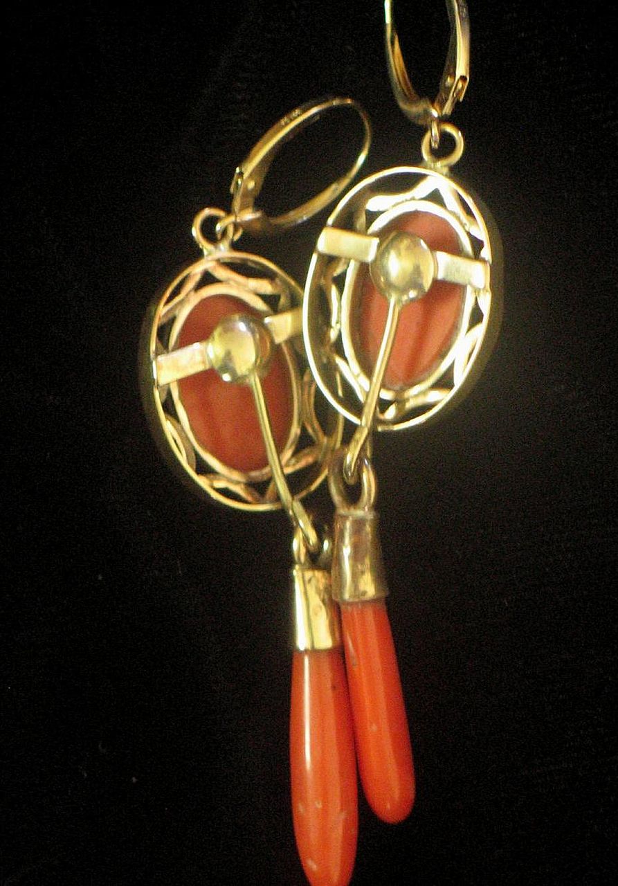 Vintage Coral Cameo Drop Earrings Vintage Coral Cameo Drop Earrings
