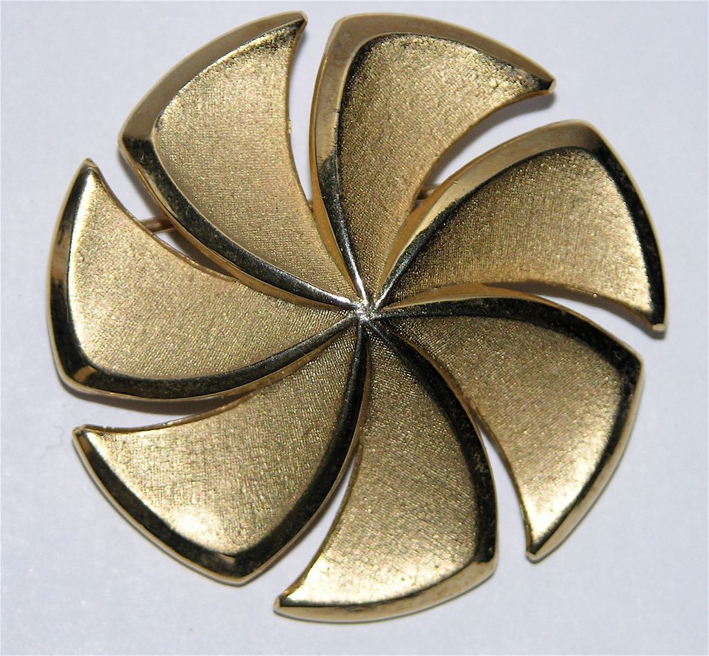 Trifari 1960's Golden Pinwheel Brooch Trifari 1960's Golden Pinwheel Brooch