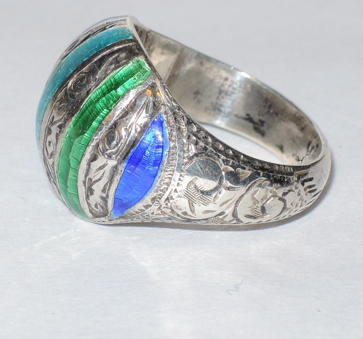 Siam Sterling Silver, Etched, Blue-Green Enamel Dome Ring ~ Size 5 Siam Sterling Silver, Etched, Blue-Green Enamel Dome Ring ~ Size 5