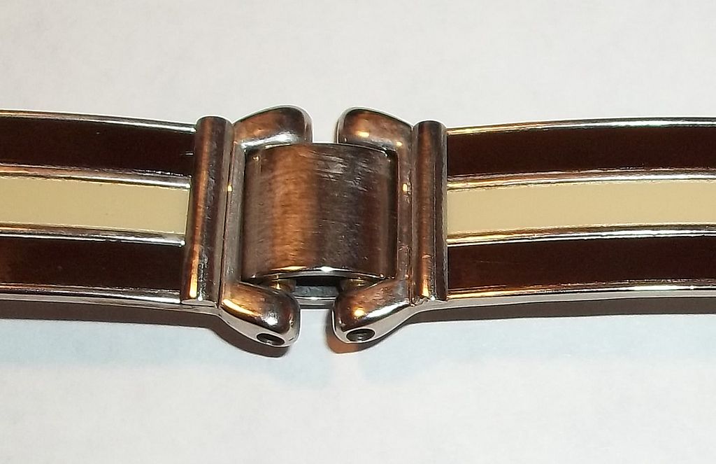 Authentic Vintage 70's Gucci Metal Link Belt Brown Cream Enameled Silver tone Estate Adjustable Authentic Vintage 70's Gucci Metal Link Belt Brown Cream Enameled Silver tone Estate Adjustable