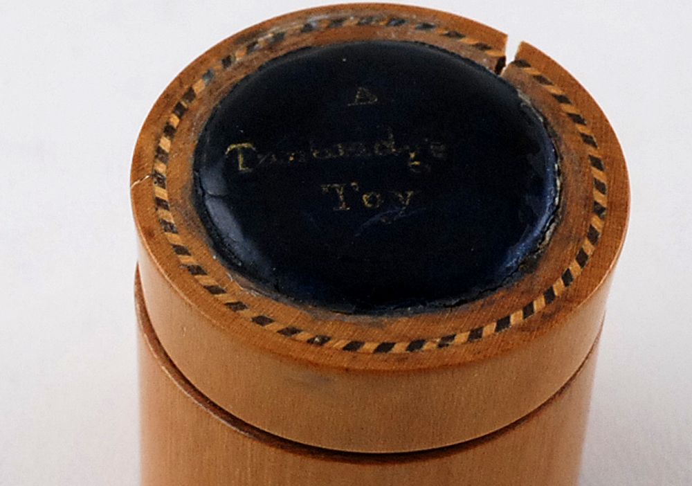 Tunbridge & Battersea/ Bilston/ Wednesbury Enamel Box c 1800 Tunbridge & Battersea/ Bilston/ Wednesbury Enamel Box c 1800