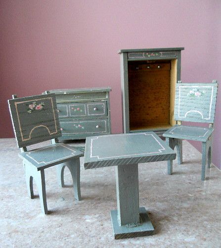 20s Chiffarobe Bedroom Dollhouse Miniature Painted Wood Furniture 20s Chiffarobe Bedroom Dollhouse Miniature Painted Wood Furniture