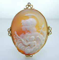 Vintage Yellow Gold Large Shell Cameo Brooch Pin Estate Jewelry Vintage Yellow Gold Large Shell Cameo Brooch Pin Estate Jewelry