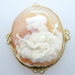 Vintage Yellow Gold Large Shell Cameo Brooch Pin Estate Jewelry Vintage Yellow Gold Large Shell Cameo Brooch Pin Estate Jewelry