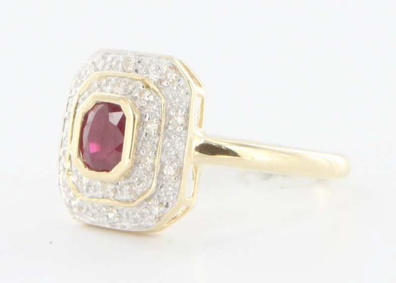 Estate 14K Yellow White Gold Ruby Diamond Cocktail Birthstone Ring Estate 14K Yellow White Gold Ruby Diamond Cocktail Birthstone Ring