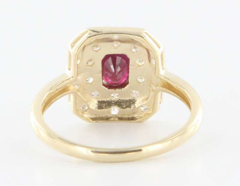Estate 14K Yellow White Gold Ruby Diamond Cocktail Birthstone Ring Estate 14K Yellow White Gold Ruby Diamond Cocktail Birthstone Ring