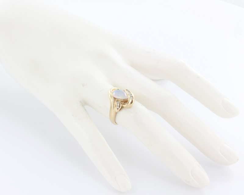 Estate Yellow Gold Ethiopian Welo Opal Diamond Cocktail Ring Estate Yellow Gold Ethiopian Welo Opal Diamond Cocktail Ring