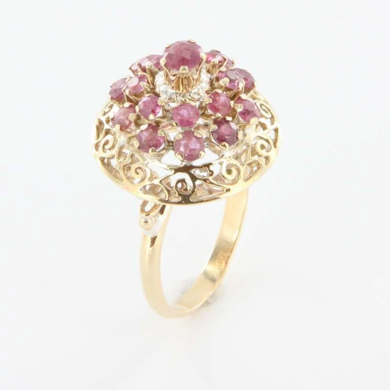 Art Nouveau 14K Yellow Gold Ruby Ballerina Ring Cocktail Cluster Estate Jewelry Art Nouveau 14K Yellow Gold Ruby Ballerina Ring Cocktail Cluster Estate Jewelry