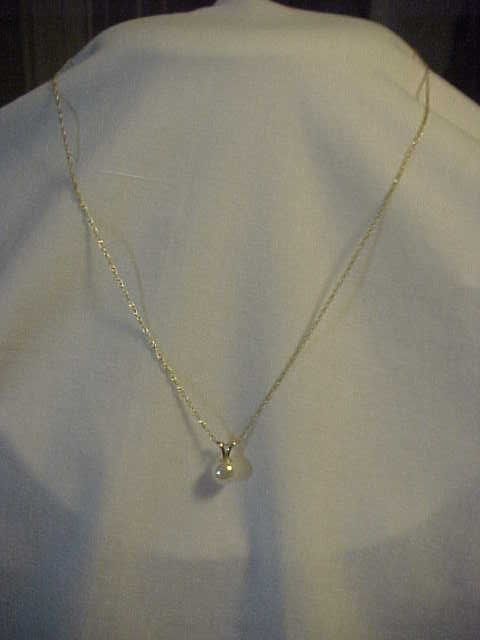 Cultured Pearl Pendant Drop 14K yellow Gold Chain Cultured Pearl Pendant Drop 14K yellow Gold Chain