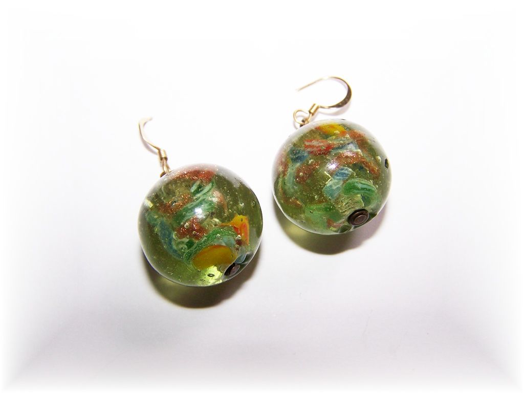 Pretty Venetian Art Glass Marble Earrings Pretty Venetian Art Glass Marble Earrings