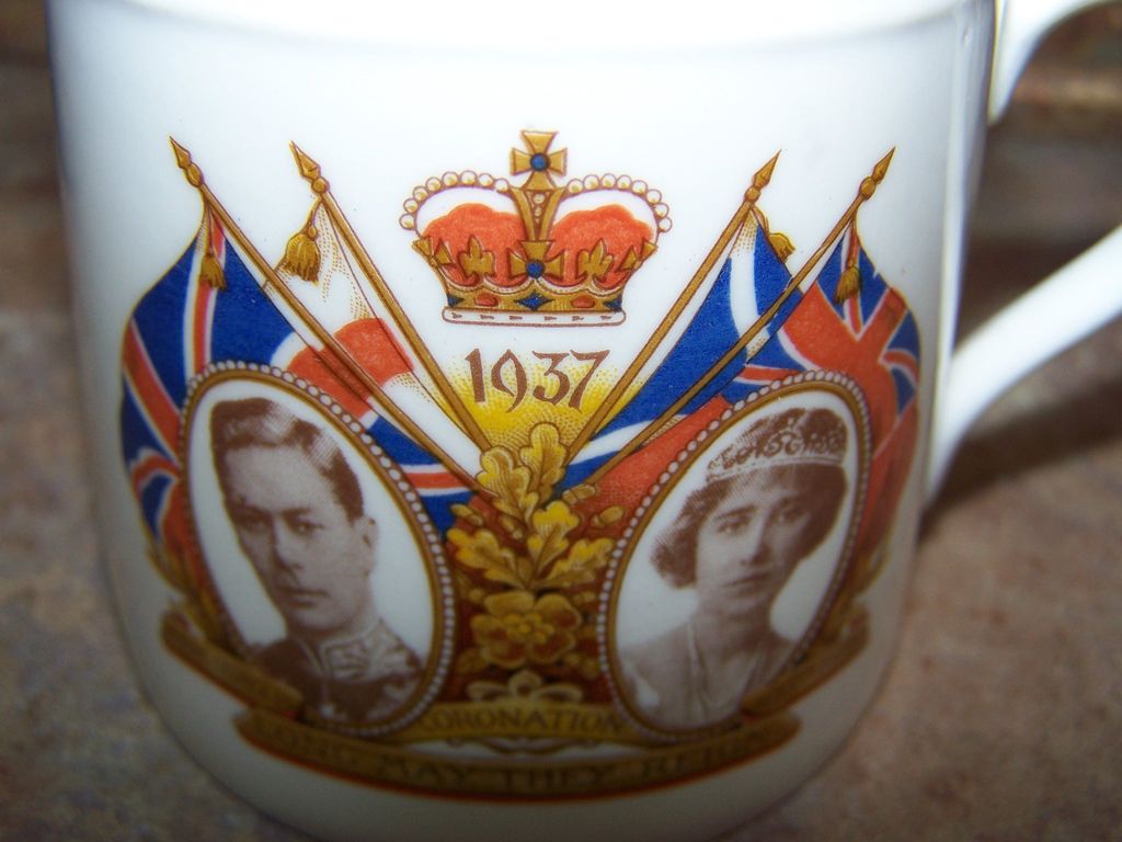 Vintage Souvenir Royalty Coronation Mug Delphine China 1937 Vintage Souvenir Royalty Coronation Mug Delphine China 1937