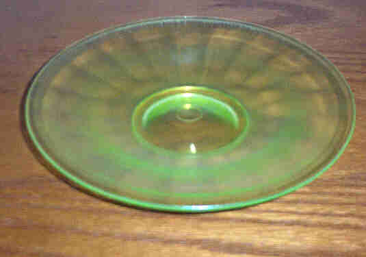 Vaseline Stretch Glass Plate Glows Under UV Lite Vaseline Stretch Glass Plate Glows Under UV Lite