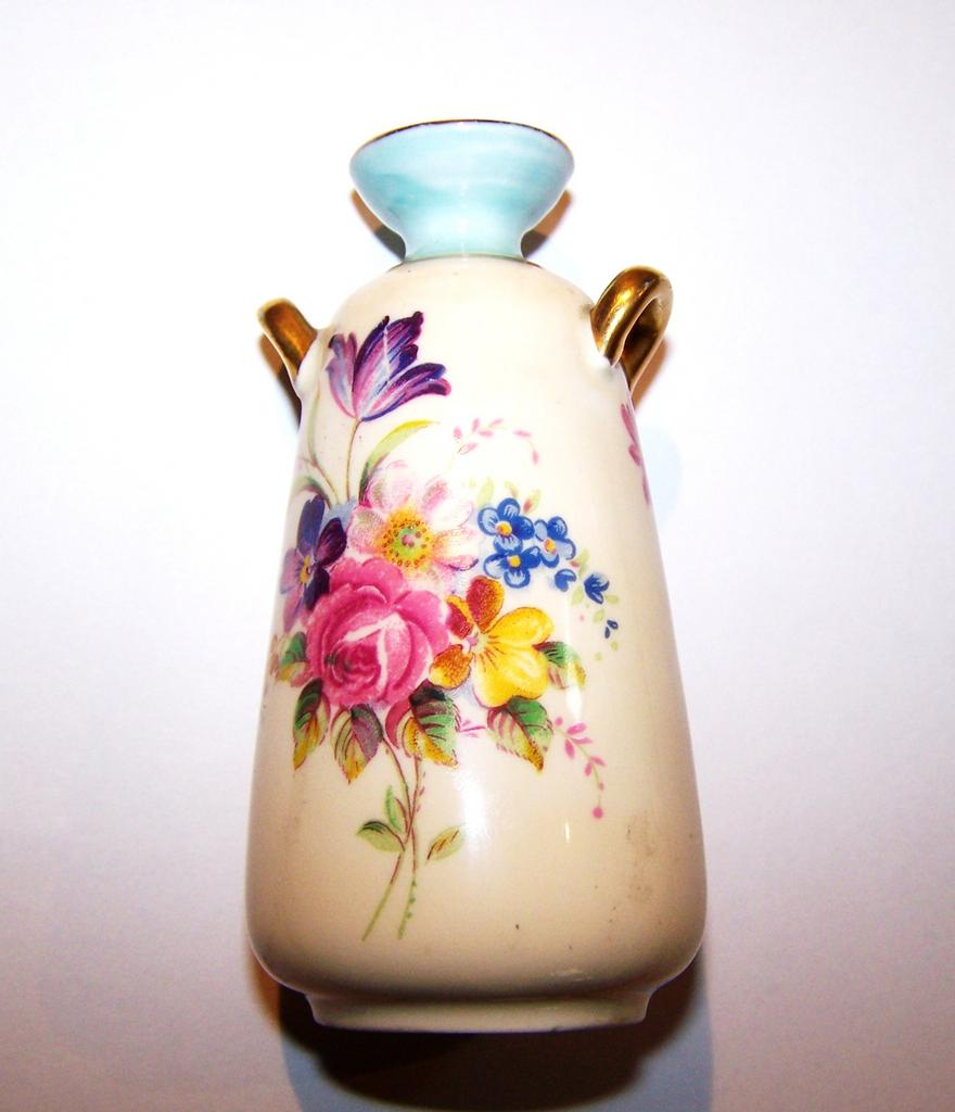 Miniature Floral Vase Paragon Double Warrant Miniature Floral Vase Paragon Double Warrant