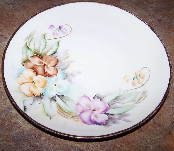 Hand Painted Floral Plate 8.5" M.Z. Austria Hand Painted Floral Plate 8.5" M.Z. Austria