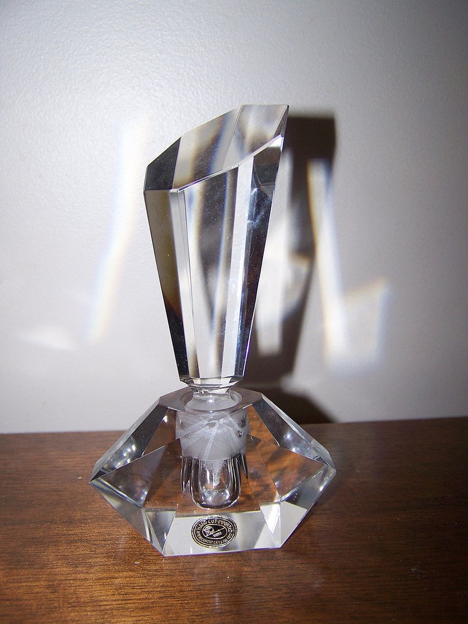 Stunning Deco Style Vintage Hand Cut American Crystal Perfume Bottle & Stopper Stunning Deco Style Vintage Hand Cut American Crystal Perfume Bottle & Stopper