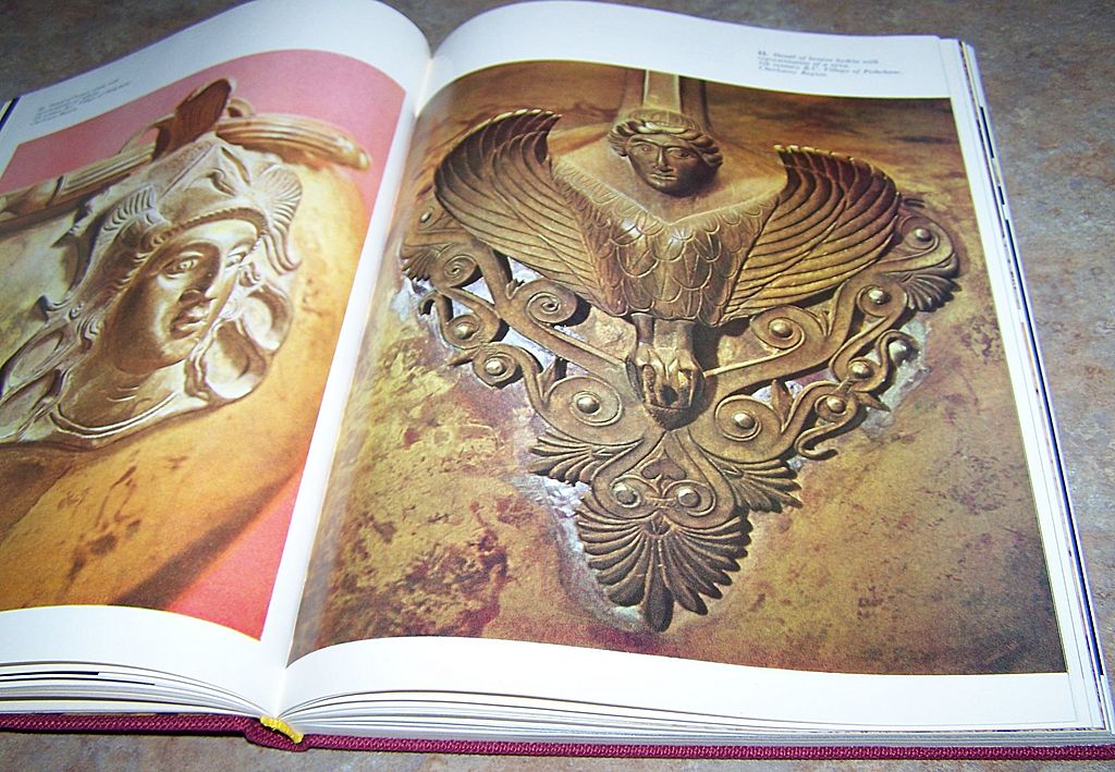 H.C. Book " The Kiev Museum Of Historic Treasures " C. 1974 H.C. Book " The Kiev Museum Of Historic Treasures " C. 1974
