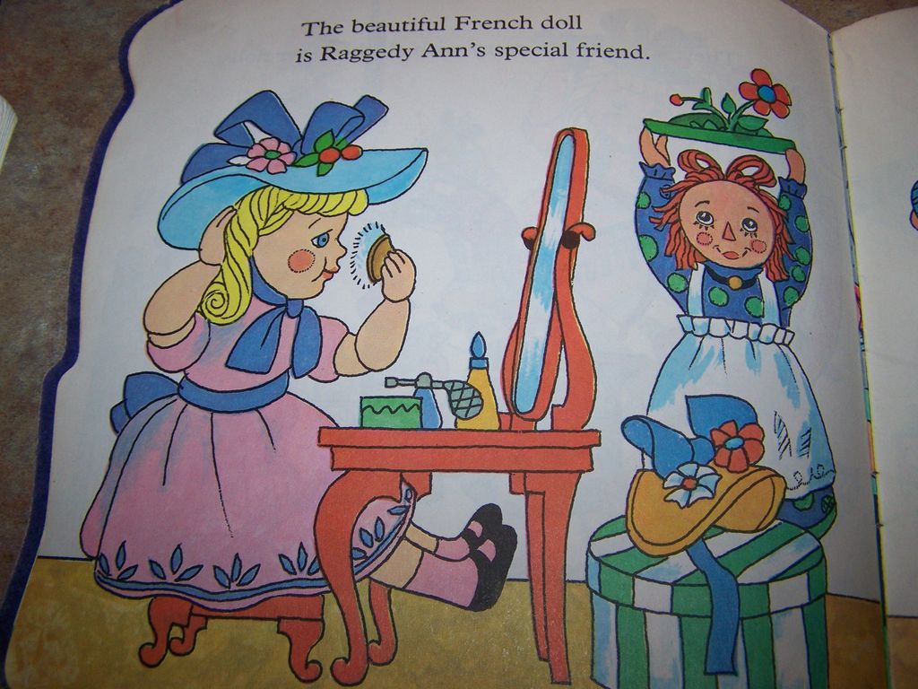 The Raggedy Ann BOOK Vintage Golden Shape C.1976 The Raggedy Ann BOOK Vintage Golden Shape C.1976