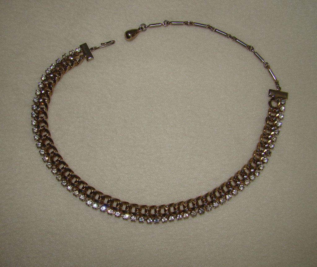 Large Goldtone Chain and Rhinestone Necklace - Stunning Beauty Large Goldtone Chain and Rhinestone Necklace - Stunning Beauty
