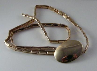 woman's Skinny stretch gold tone Belt Vintage woman's Skinny stretch gold tone Belt Vintage