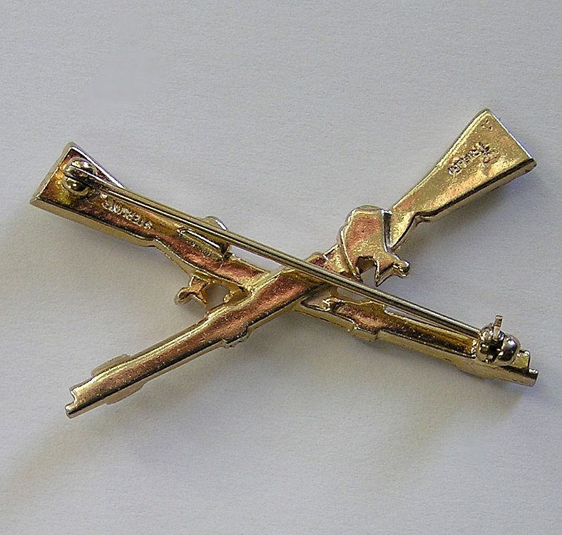 Vintage Signed Trifari Sterling Crossed Rifles Broochwith Glass Stones Vintage Signed Trifari Sterling Crossed Rifles Broochwith Glass Stones