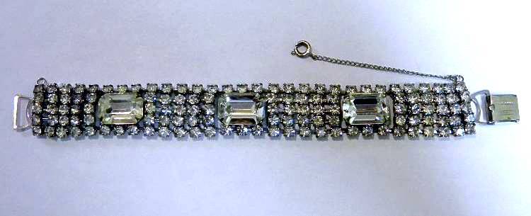 Vintage Wide Rhinestones Bracelet with Safety Chain Vintage Wide Rhinestones Bracelet with Safety Chain