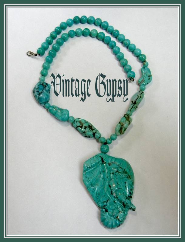 1970's Hand Carved Turquoise Elephant Necklace 1970's Hand Carved Turquoise Elephant Necklace