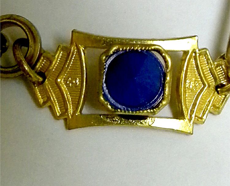 Regal Looking 1970's Choker Necklace Regal Looking 1970's Choker Necklace
